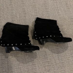 Short black naughty monkey boots size 7